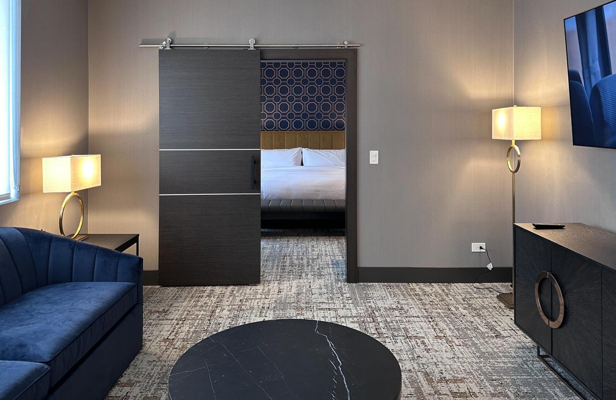 Springhill Suites By Marriott Chicago Chinatown Exteriör bild
