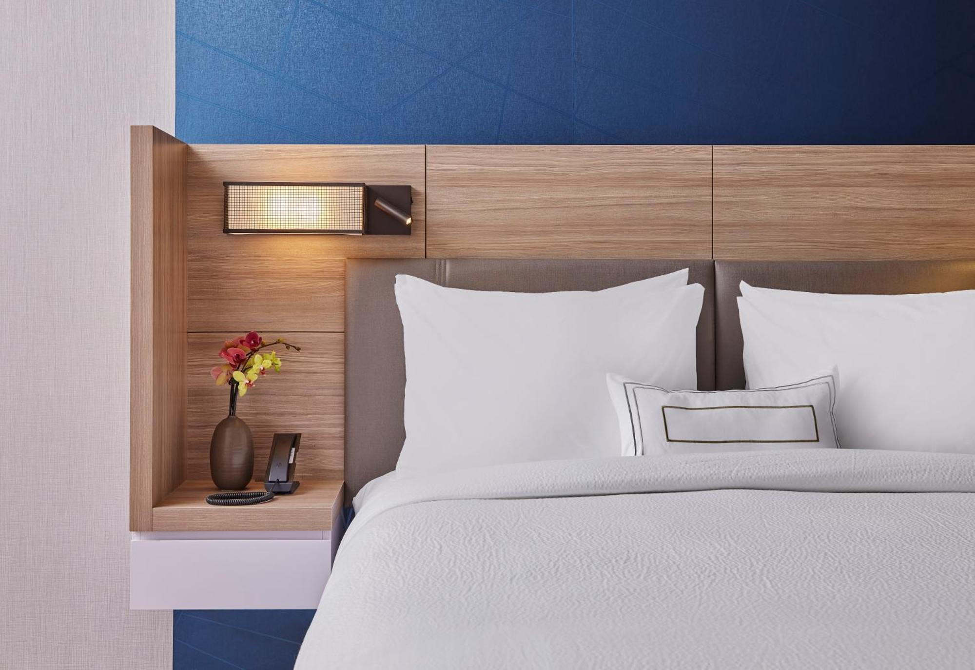 Springhill Suites By Marriott Chicago Chinatown Exteriör bild