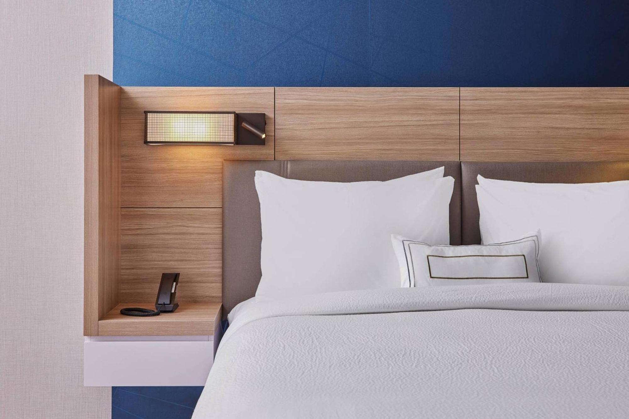 Springhill Suites By Marriott Chicago Chinatown Exteriör bild
