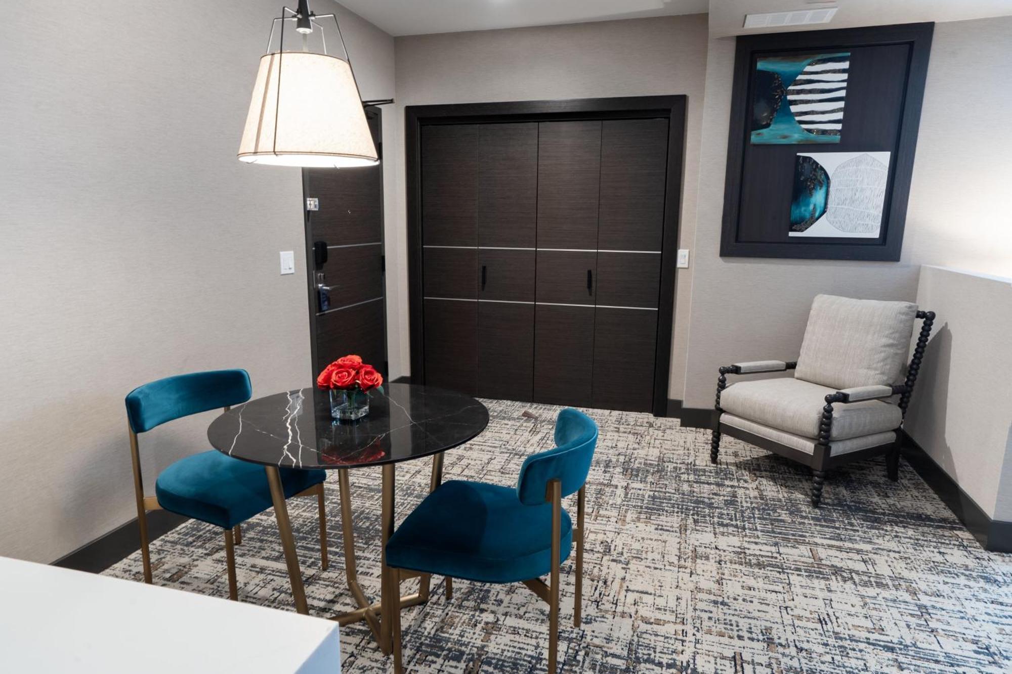 Springhill Suites By Marriott Chicago Chinatown Exteriör bild