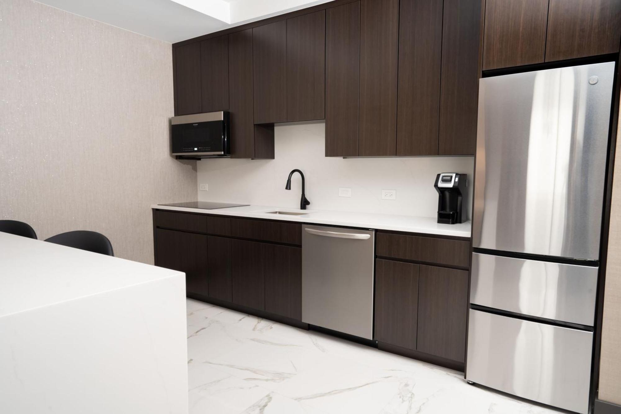 Springhill Suites By Marriott Chicago Chinatown Exteriör bild